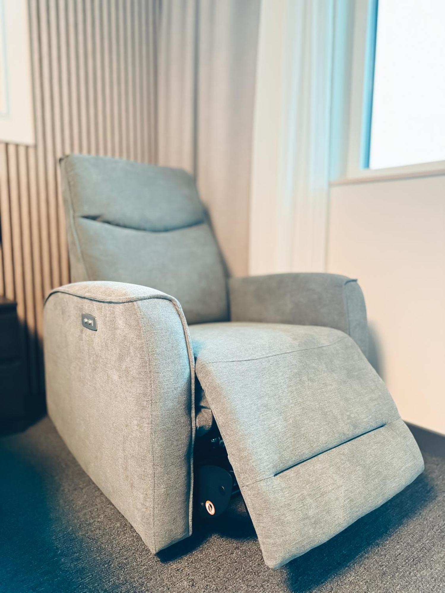 F Hotel 24H Check-In Hörsching Kültér fotó